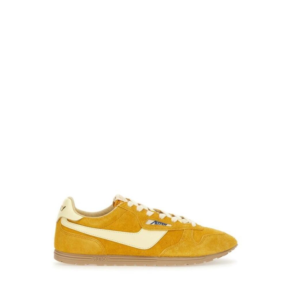 AUTRY Medalist Suede Sneakers Men YELLOW